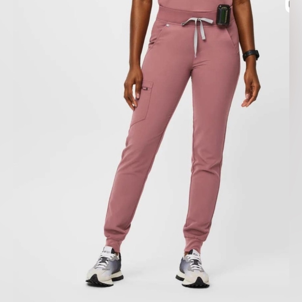 Figs Scrub Pants Womens XS Dark Cherry Zamora Jogger High Rise Slim Fit Bottoms